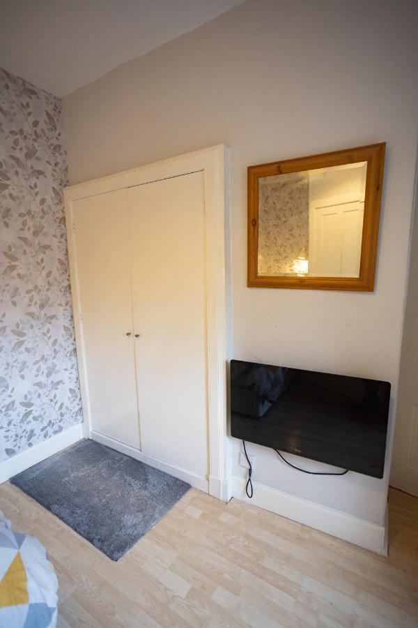 Sandgate 2-Bed Apartment In Ayr Central Location Екстериор снимка
