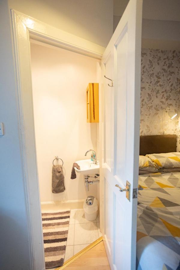 Sandgate 2-Bed Apartment In Ayr Central Location Екстериор снимка